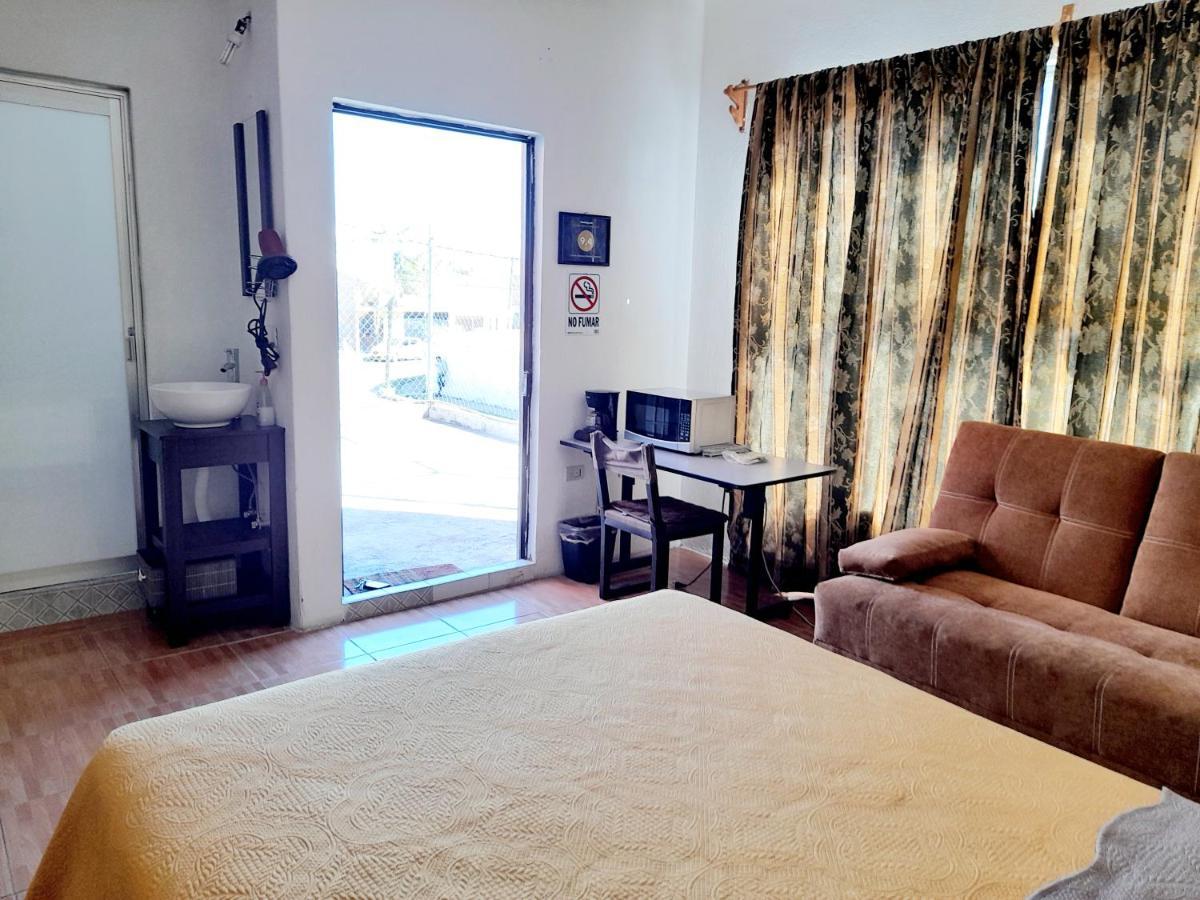 Suite Amplia Privada A 8 Min Del Centro Aguascalientes Exterior foto